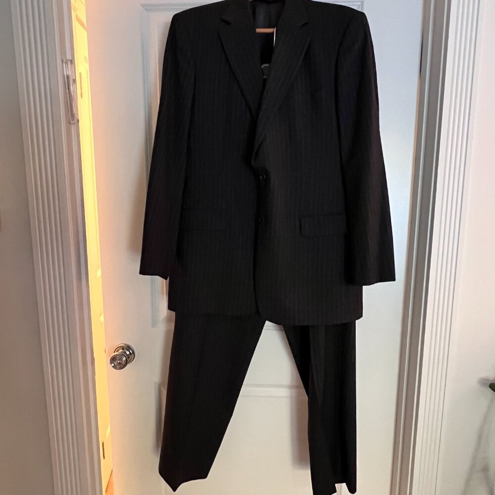 Brooks Brothers 346 Charcoal Gray Pinstriped Suit - Picture 2 of 8